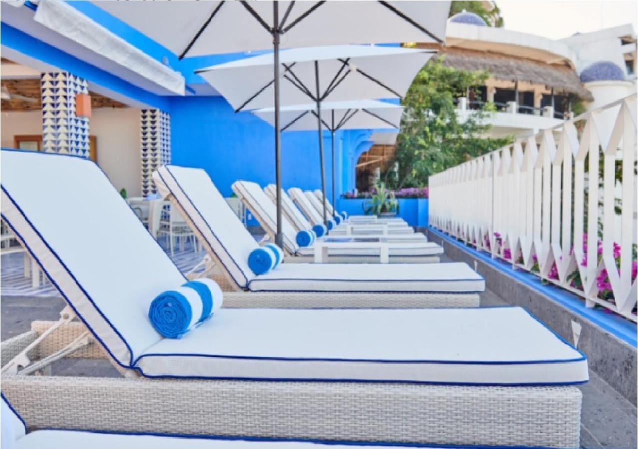 Hotel Luxury Patio Azul (Adults Only) Puerto Vallarta Kültér fotó The pool at the Bel Air Hotel