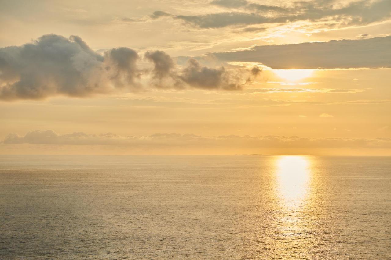 Hotel Luxury Patio Azul (Adults Only) Puerto Vallarta Kültér fotó Sunset over the Atlantic Ocean