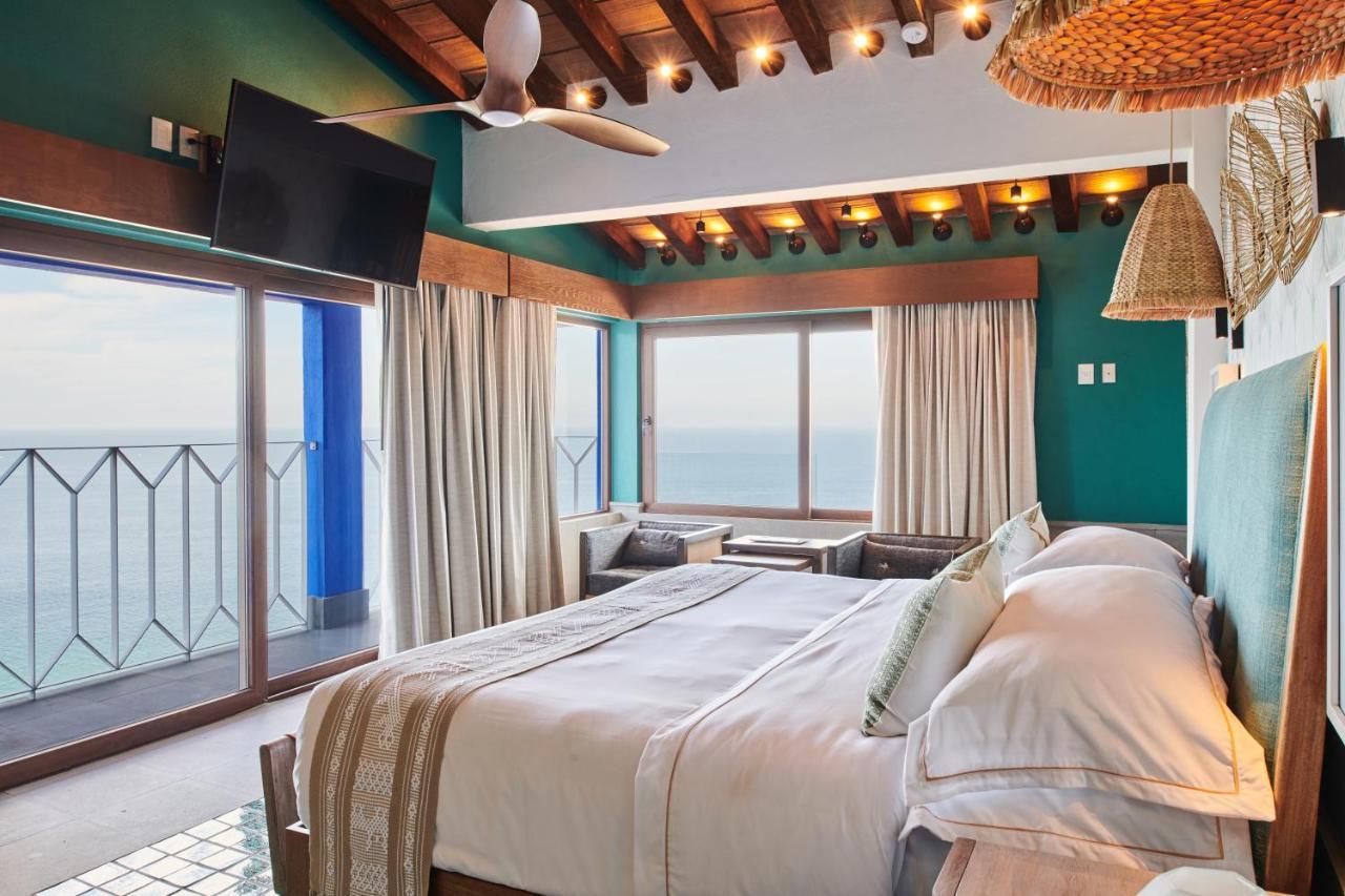 Hotel Luxury Patio Azul (Adults Only) Puerto Vallarta Kültér fotó Suite at the Hotel