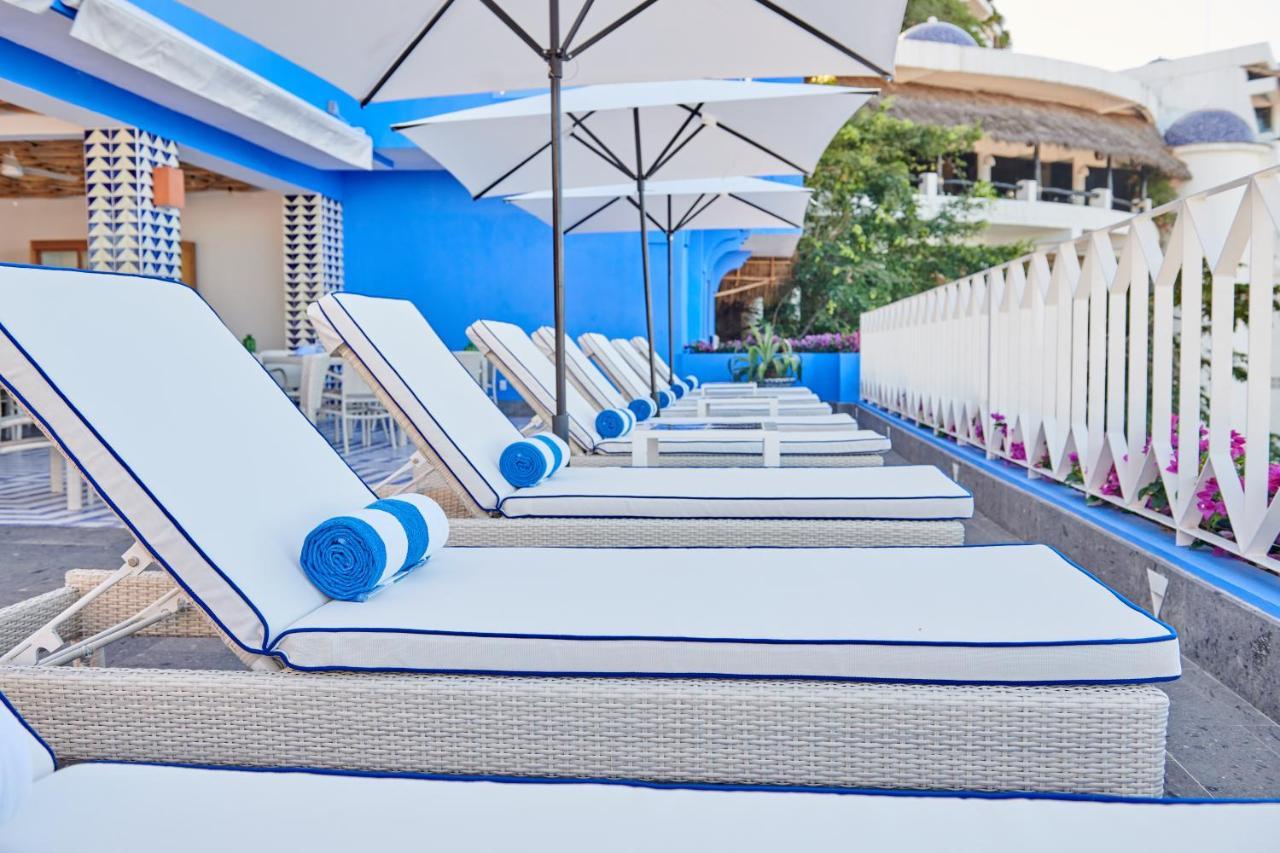 Hotel Luxury Patio Azul (Adults Only) Puerto Vallarta Kültér fotó The pool at the Beverly Hills Hotel